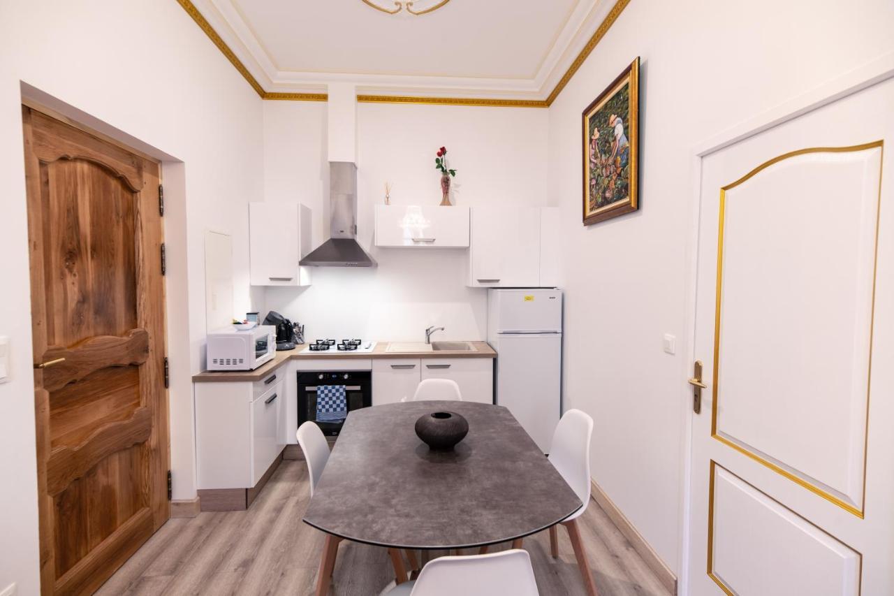Appartement Maison De L'Eglise Du Couvent Нарбонна Экстерьер фото